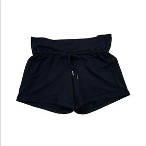 lululemon drawstring shorts